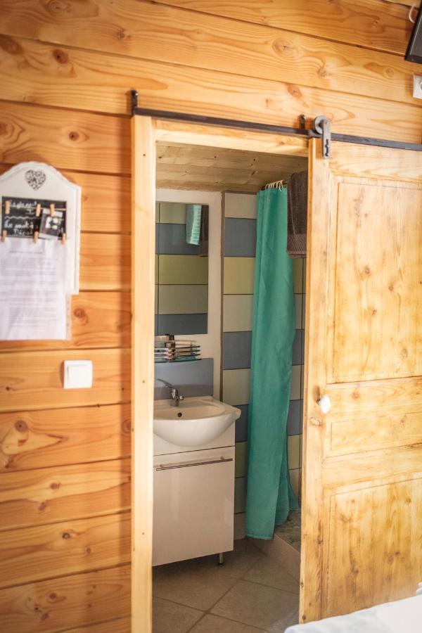 Beaumont  Le Donjon De La Reine Margot B&B 외부 사진