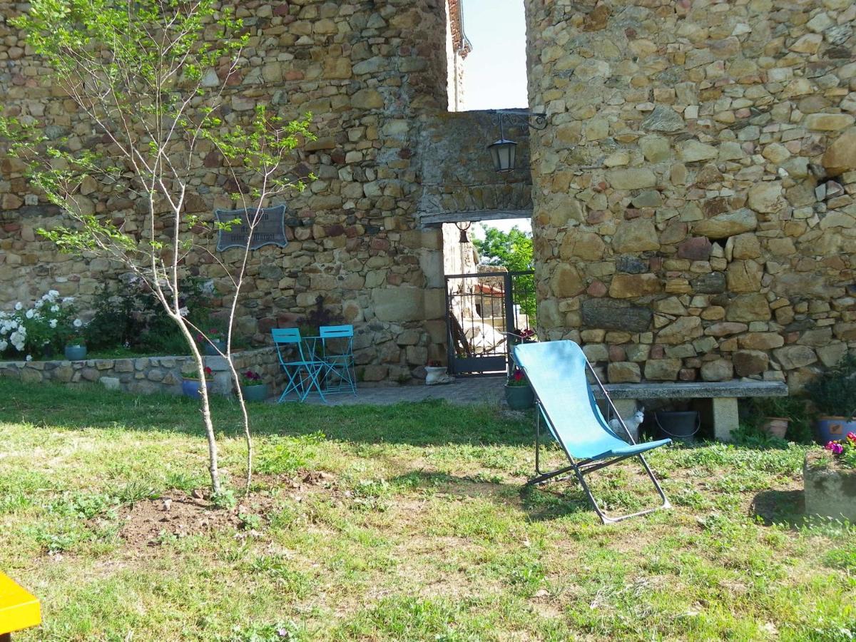 Beaumont  Le Donjon De La Reine Margot B&B 외부 사진