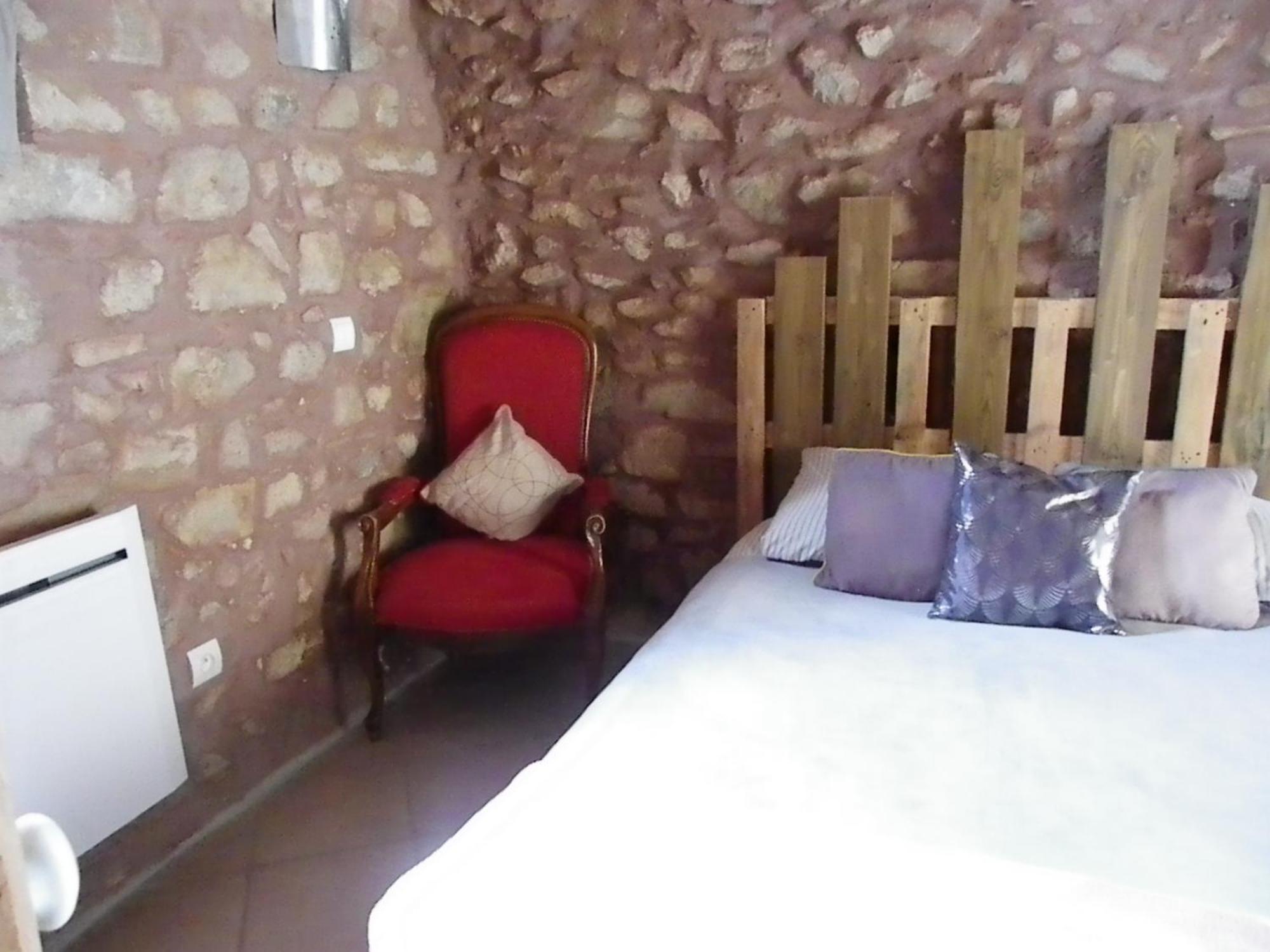 Beaumont  Le Donjon De La Reine Margot B&B 외부 사진